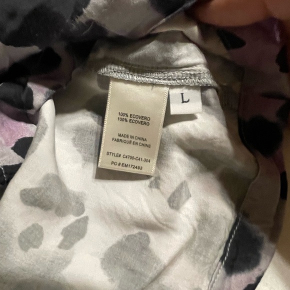 Anthropology Cloth & Stone blouse - Picture 8 of 10